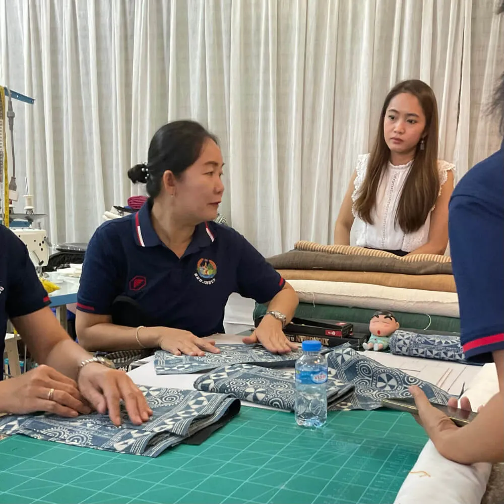 Keeps Loudder talking with Women's Union Foundation member