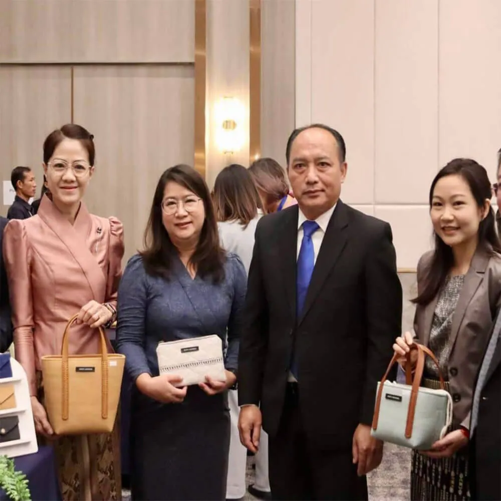 Showing off certificate